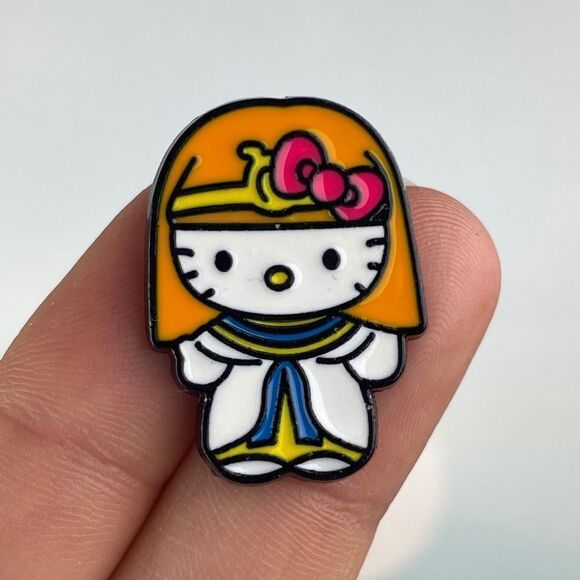 Cleo Hello Kitty Enamel Pin/ Brooch Lapel - Picture 1 of 6
